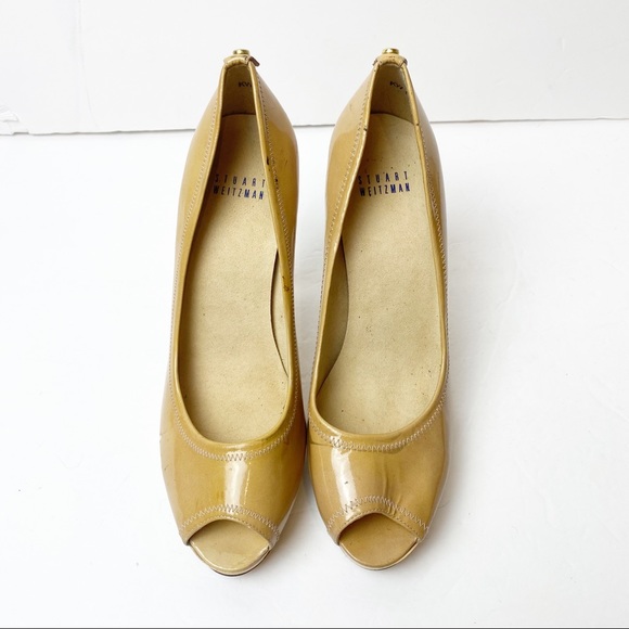Stuart Weitzman | Avignon Nude Patent Leather Pumps - Picture 3 of 9